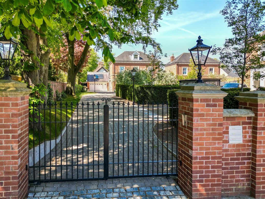 Property photo 2 of 38 Dji_0386.Jpg