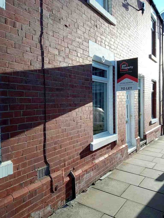 Property photo 1 of 1