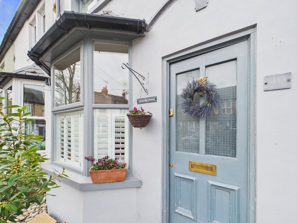 Property photo 2 of 22