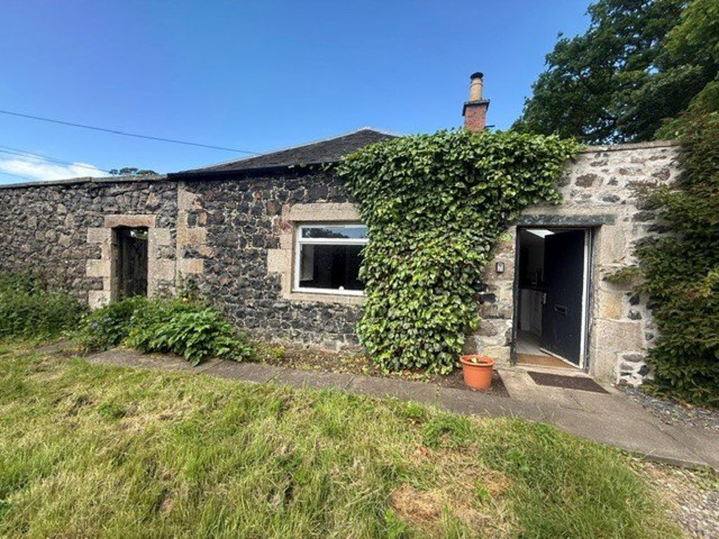 Property photo 3 of 8