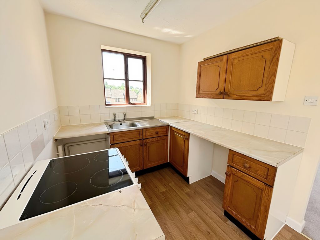 Property photo 2 of 12 9d1738c8-2888Eabd-010B-42c9-Bbd1-A6c804Effe54