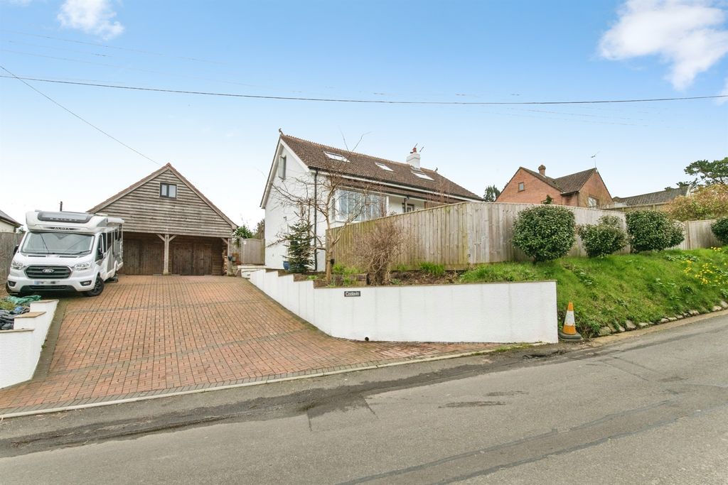 Property photo 1 of 23