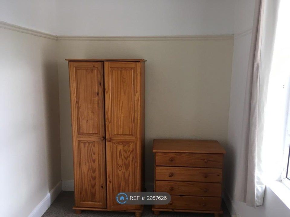 Property photo 3 of 4