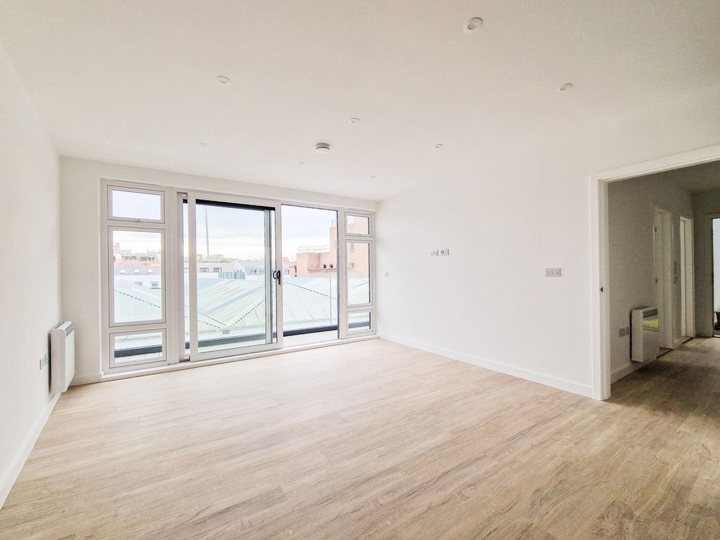 Additional image 14 of 2 bed flat for sale5 Crahamel House, St Helier JE2