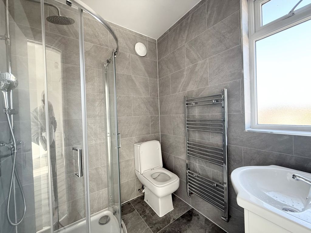 Property photo 3 of 7 Image