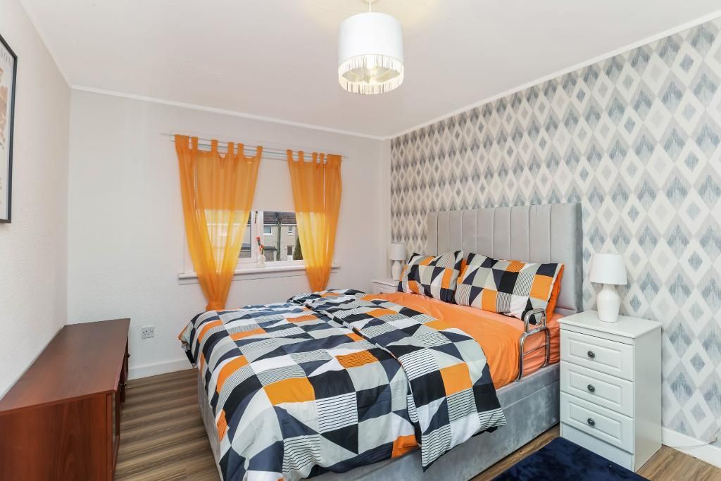 Property photo 3 of 22 Bedroom 1