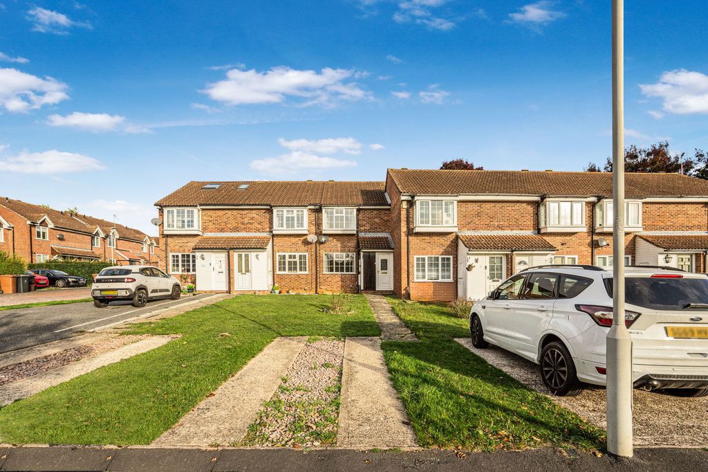 Property photo 1 of 16