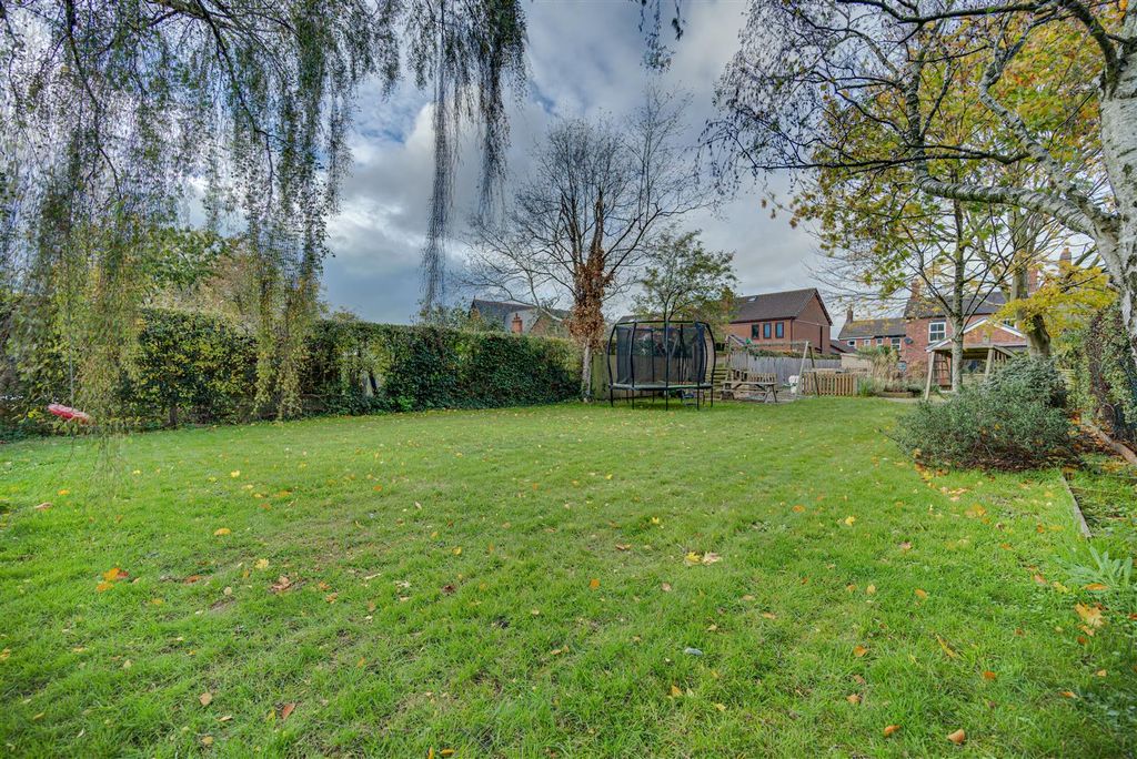 Property photo 2 of 46 Dsc_4895-Dsc_4899.Jpg