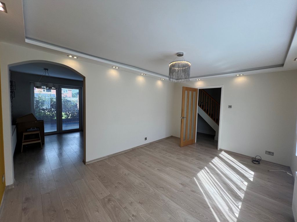 Property photo 3 of 12 Living Room
