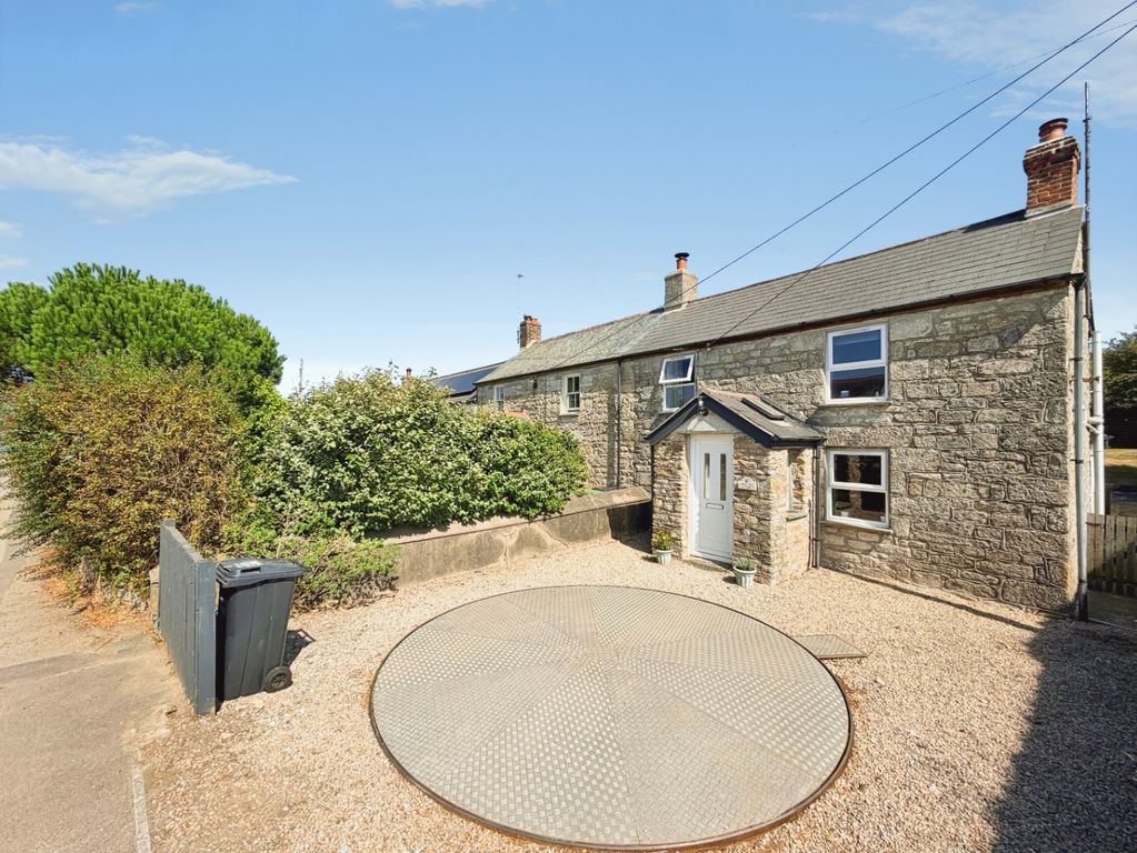 Property photo 3 of 27 4860648