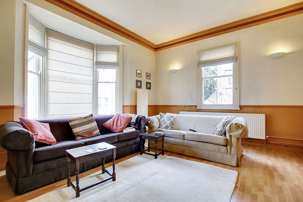 Property photo 2 of 42