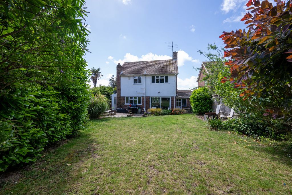 Property photo 2 of 29