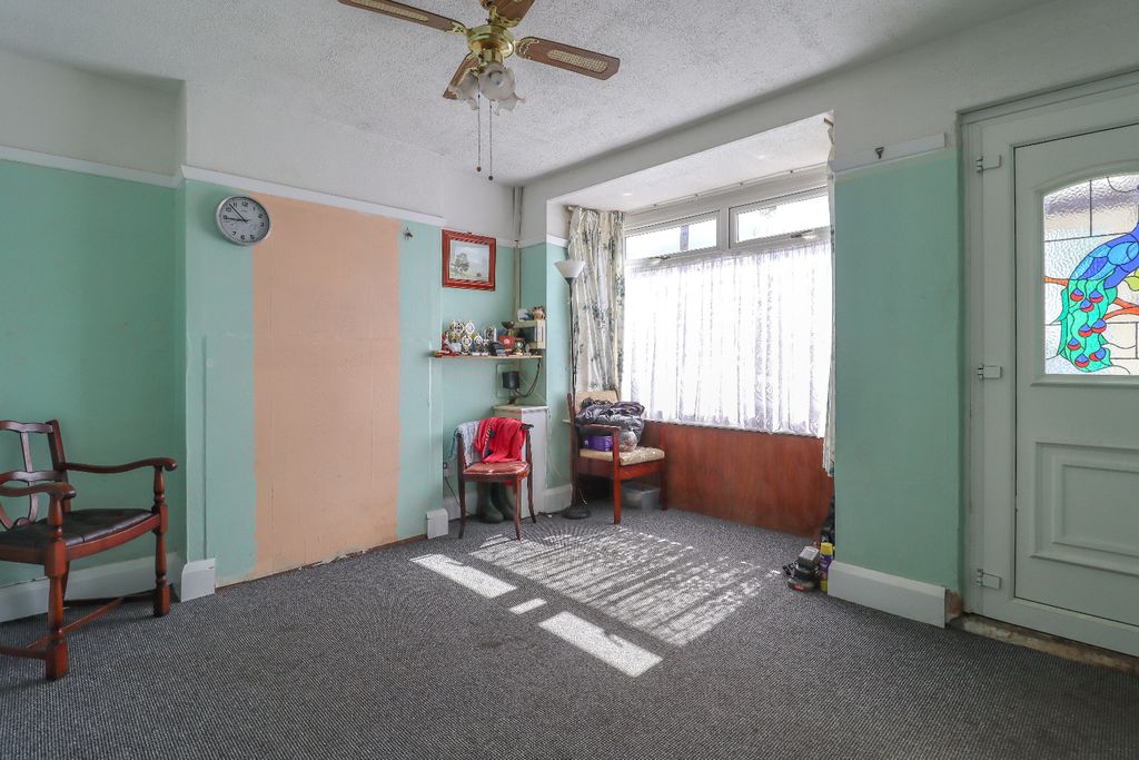 Property photo 3 of 11 3194186