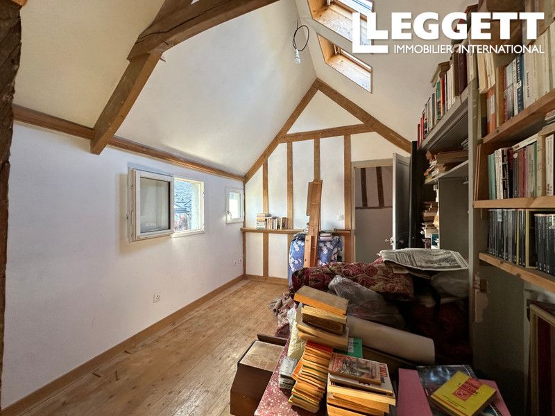 Property photo 2 of 10