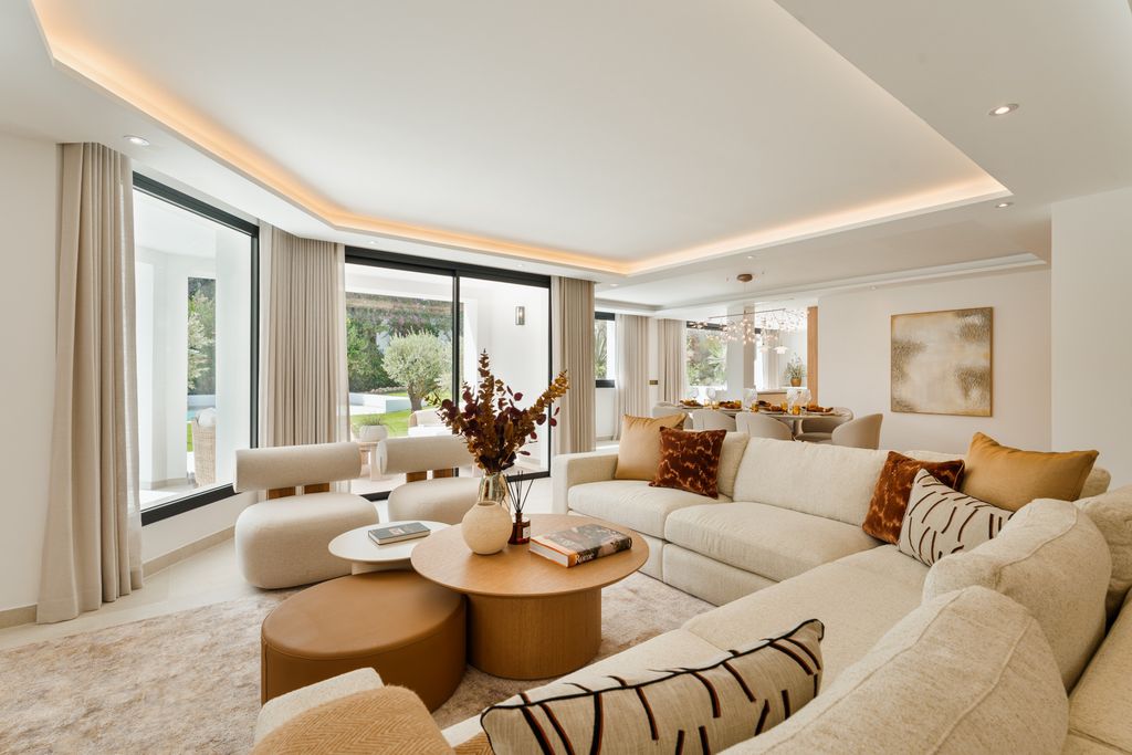 Property photo 3 of 50