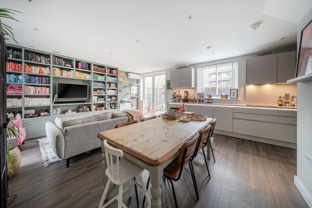 Property photo 1 of 17 Picture No. 47