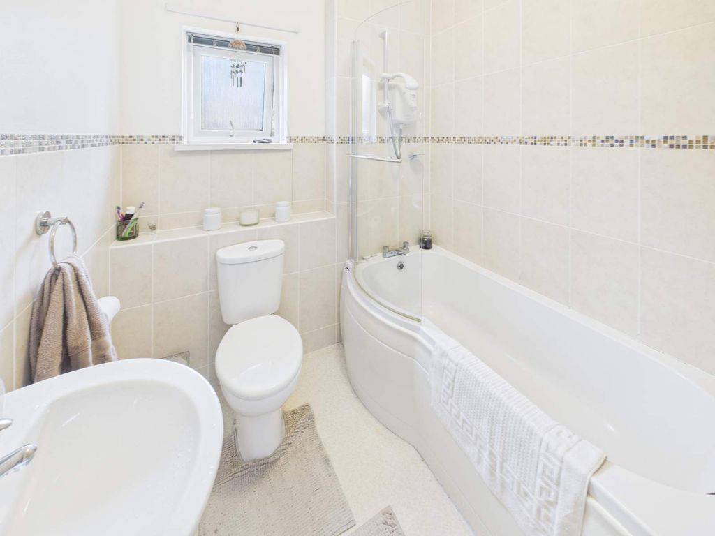 Additional image 5 of 2 bed flat for saleNant Walla, Rhiwbina, Cardiff. CF14