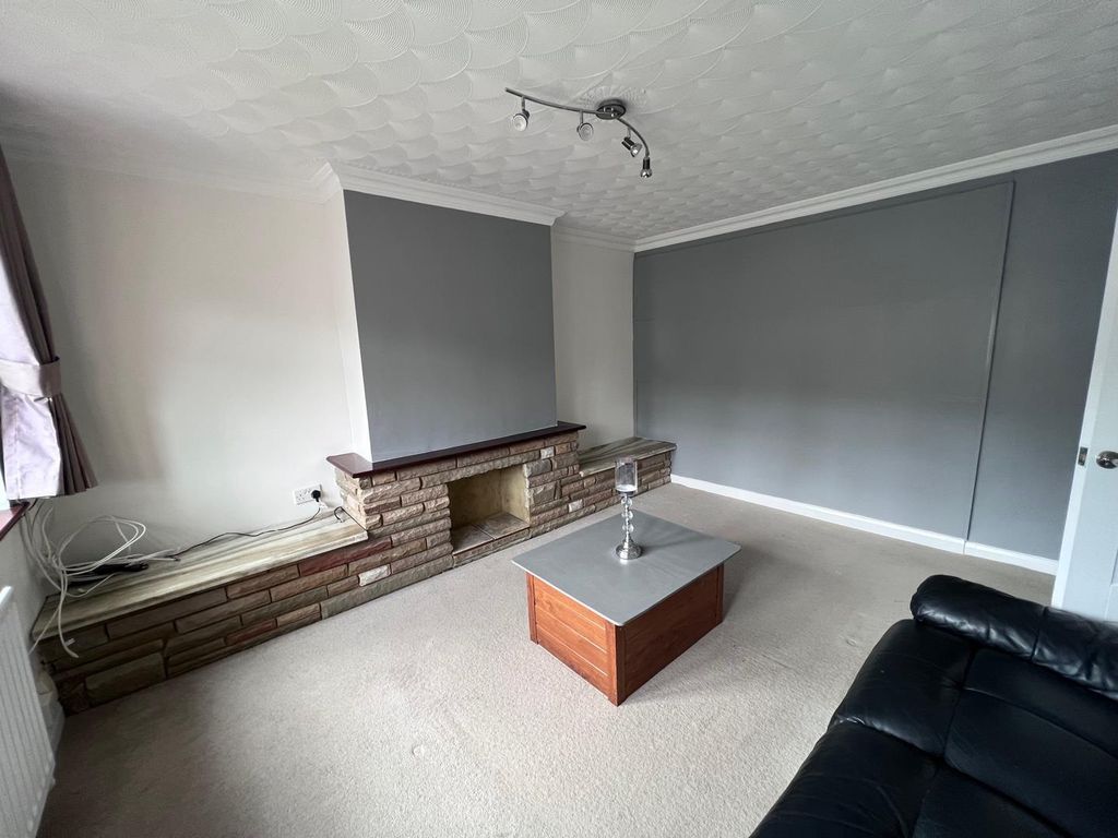 Property photo 1 of 11 Tempimagevoxypc.Jpg