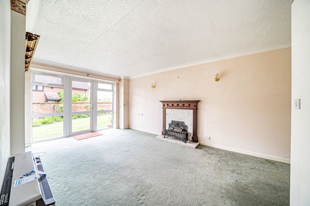 Property photo 3 of 21