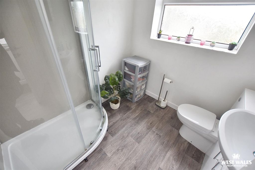 Additional image 14 of 3 bed end terrace house for saleArthur Street, Pembroke Dock SA72