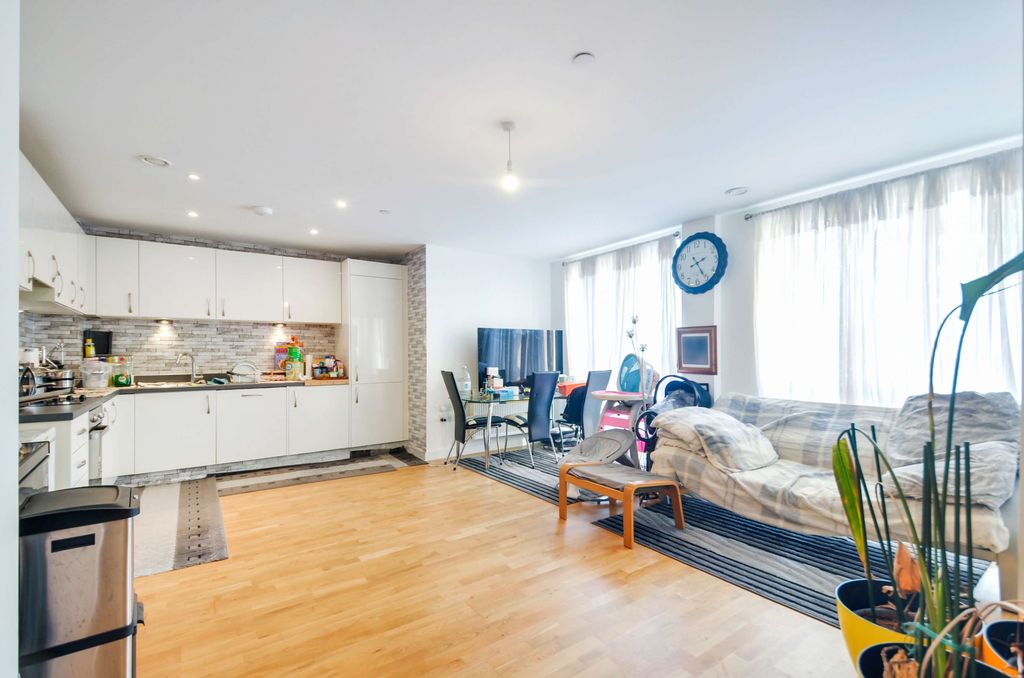 Property photo 1 of 12 Open Plan Living Area (2).Jpg