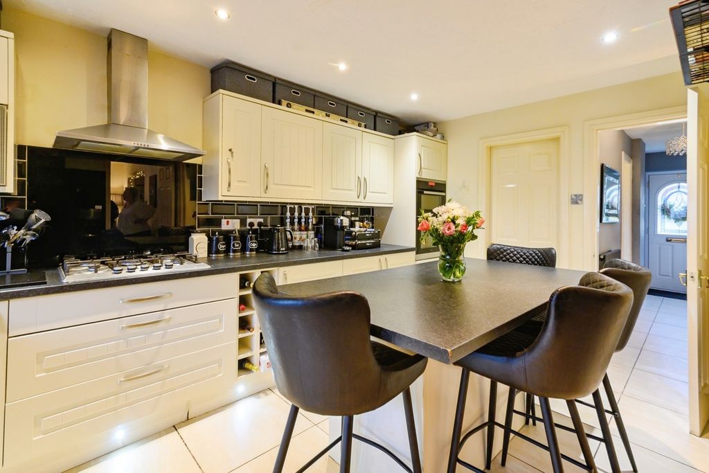 Property photo 3 of 23 Kitchen Main