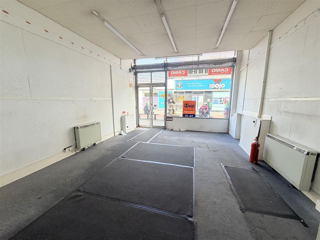 Property photo 2 of 11 Img_0977.Jpeg