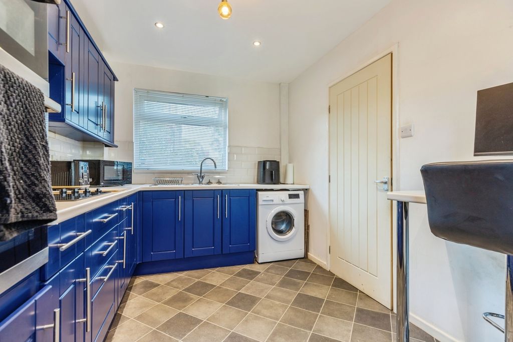 Property photo 3 of 17 Pbox-Img.Jpg
