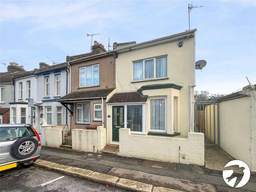 Property photo 1 of 17 Picture No. 03