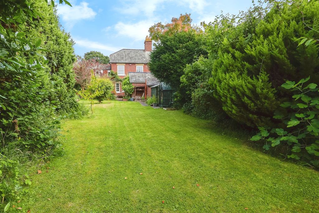 Property photo 1 of 17 Photography
