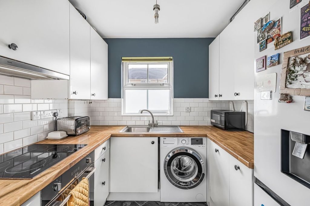 Property photo 2 of 7 Picture No. 03