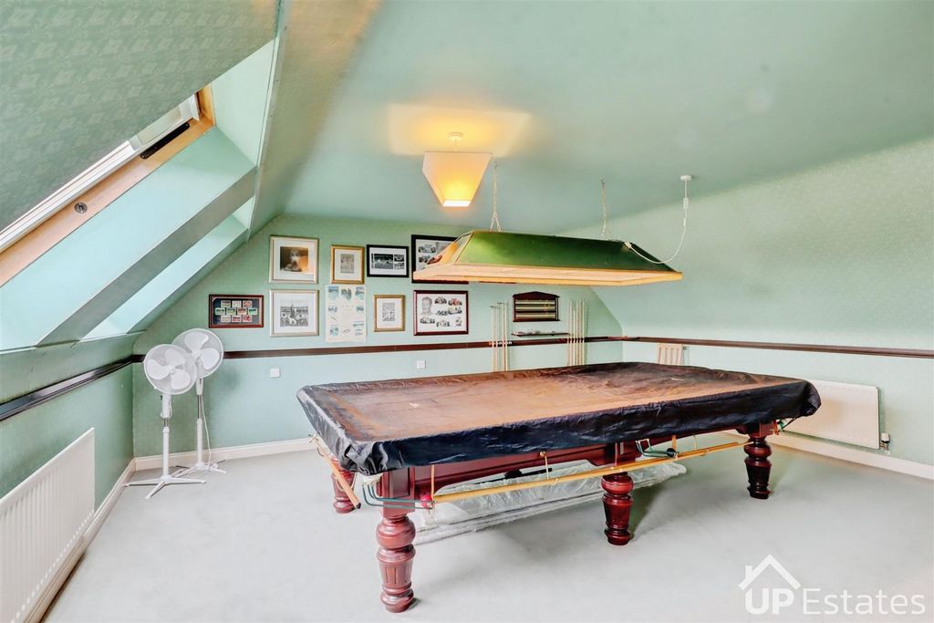 Additional image 21 of 7 bed detached house for saleSnowdrop Close, Bedworth CV12