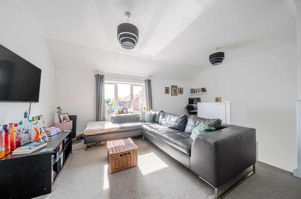 Property photo 3 of 8 1535858-23-1A13A8...