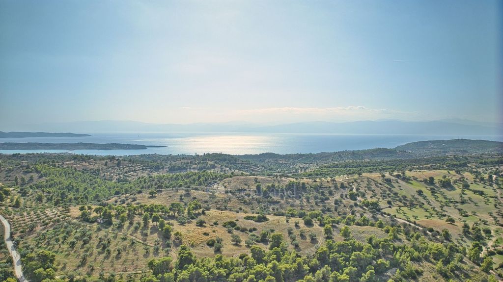 Property photo 3 of 26