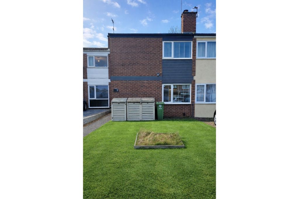 Property photo 1 of 18 Front View