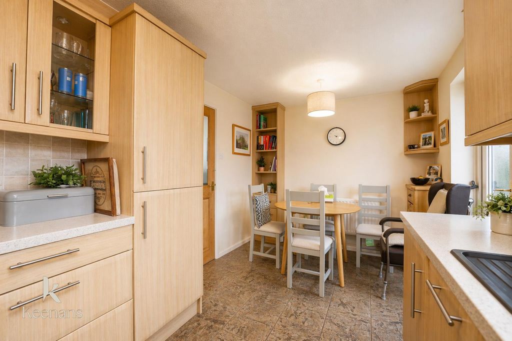 Property photo 3 of 12 Pine-18.Jpg