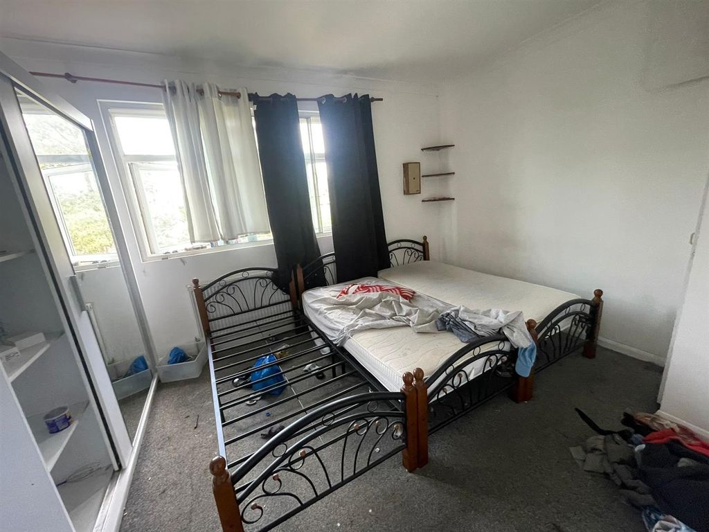 Property photo 1 of 4 52Ec5675-947F-4821-8552-4Fa92d3Afa6B.Jpeg