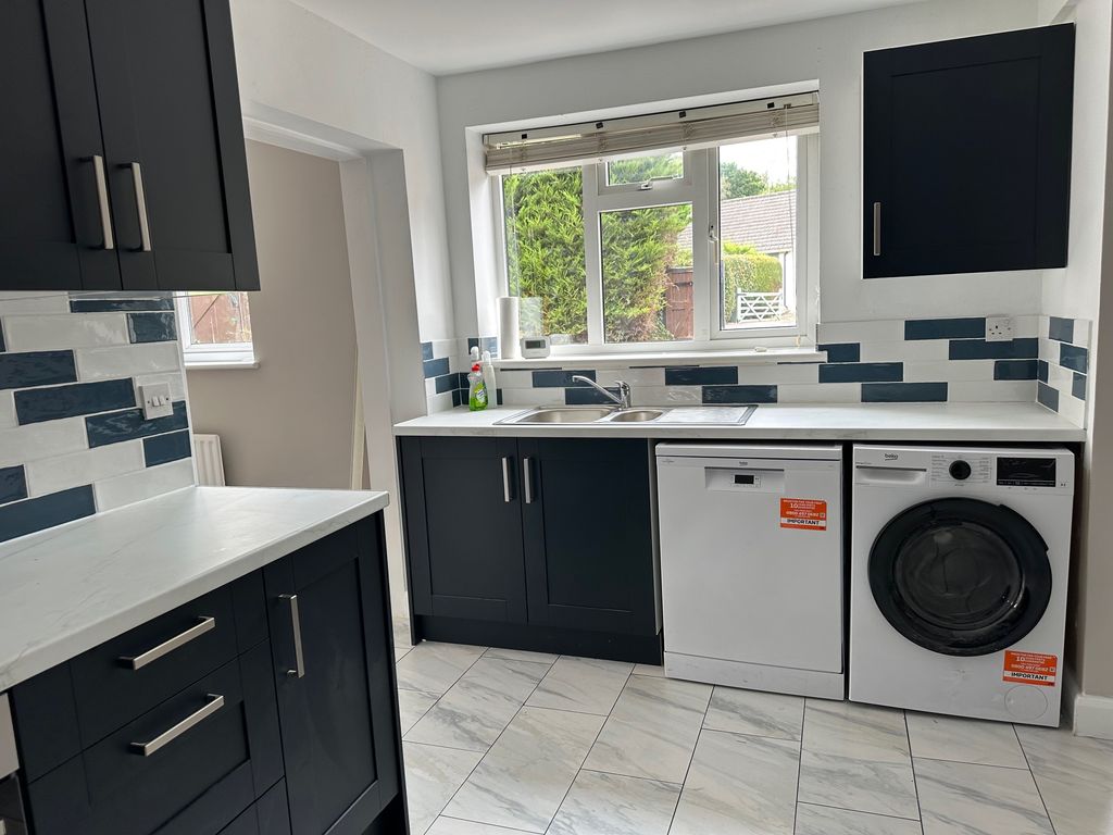Additional image 7 of 4 bed detached house to rentKing Edwards Road, Ascot SL5