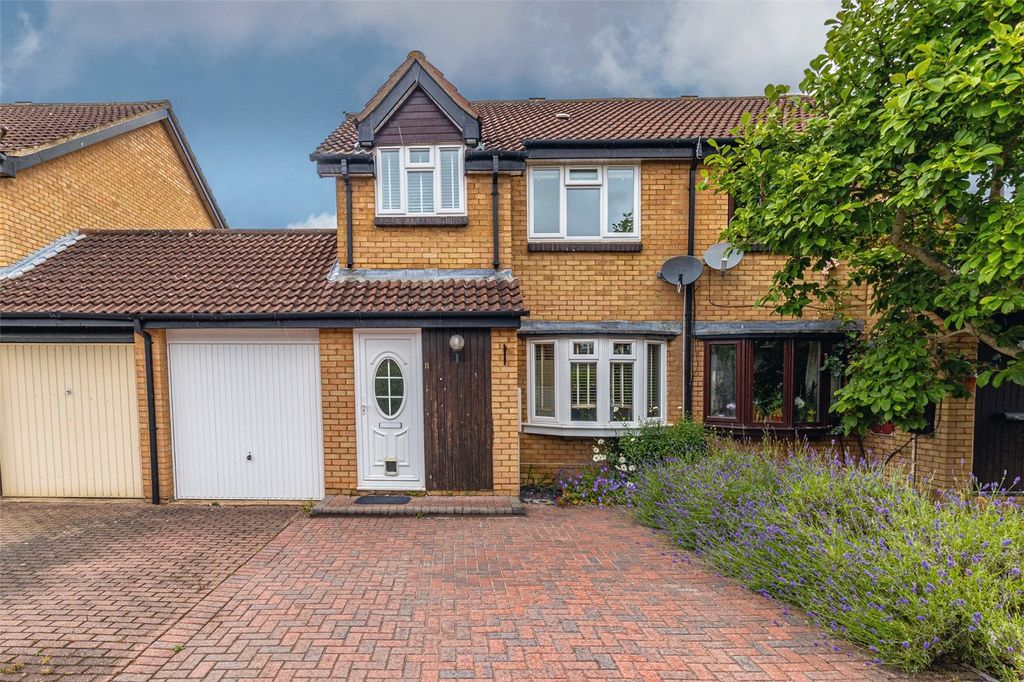 Property photo 1 of 16 Picture No. 15