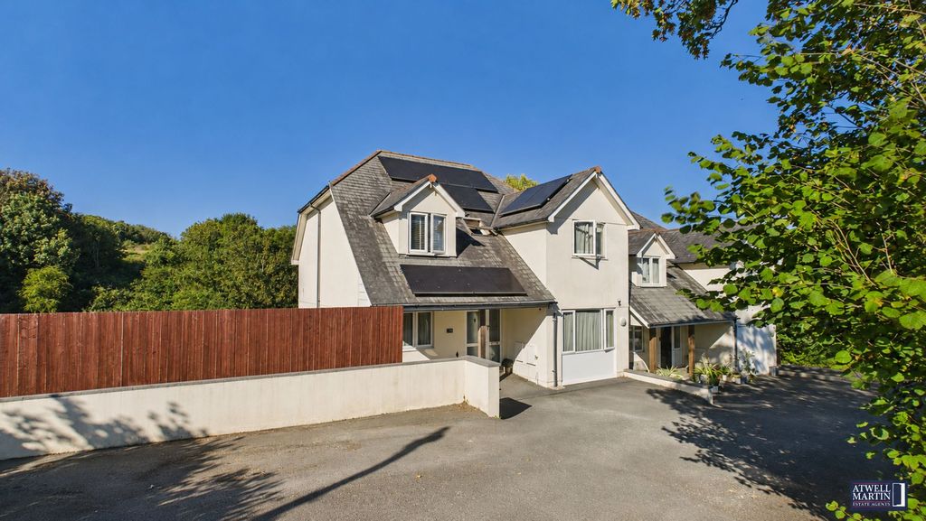Property photo 1 of 48