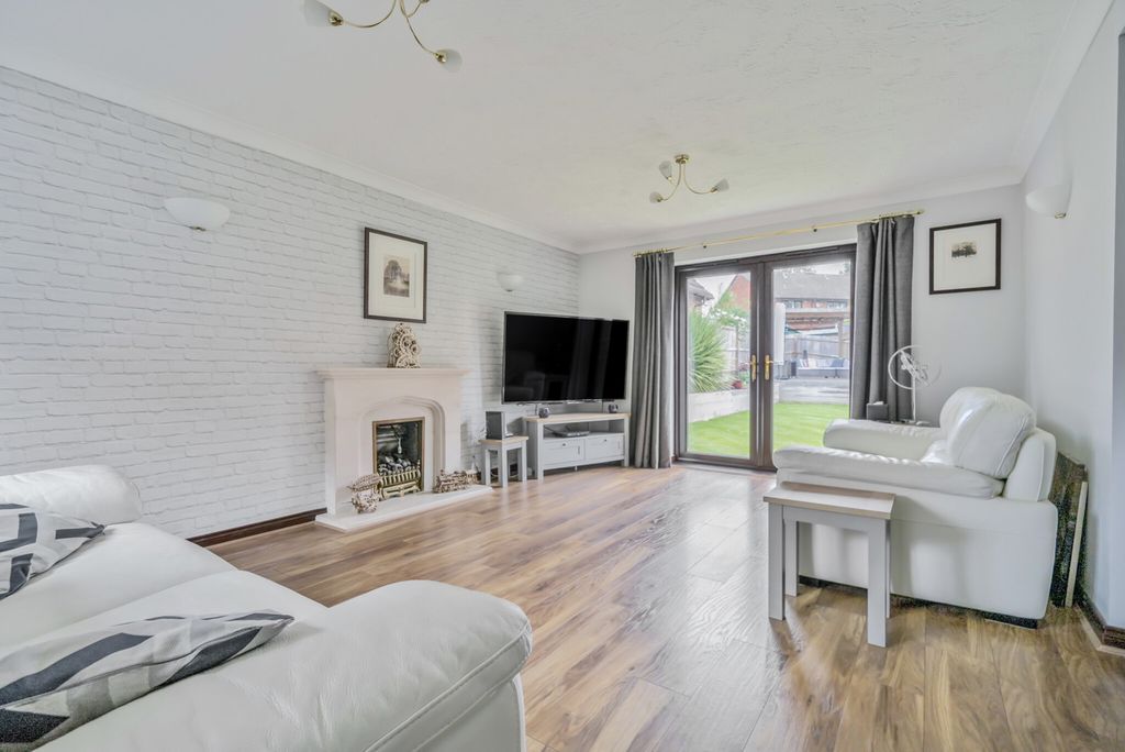 Property photo 3 of 16 1354553-24-68Ca84...