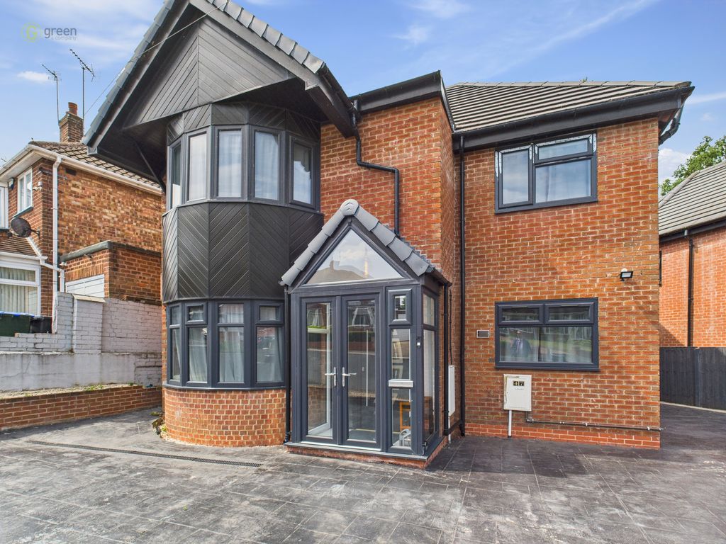 Property photo 1 of 37