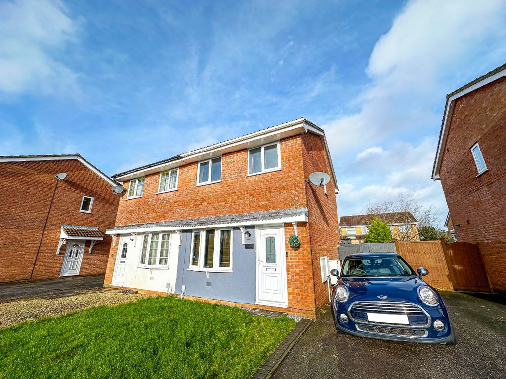 Property photo 1 of 15 4862874