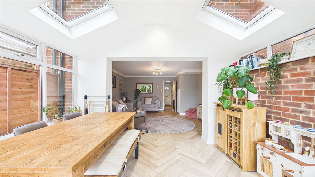 Additional image 15 of 3 bed terraced house for saleLightwater, Surrey GU18