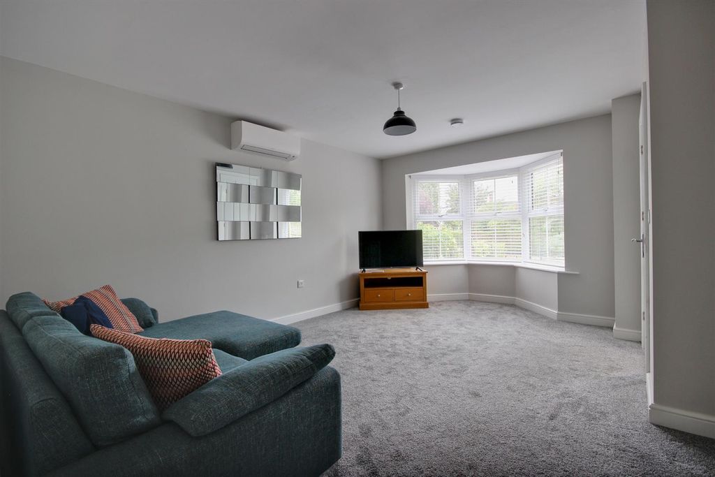 Property photo 2 of 13 Bbr (11).Jpg