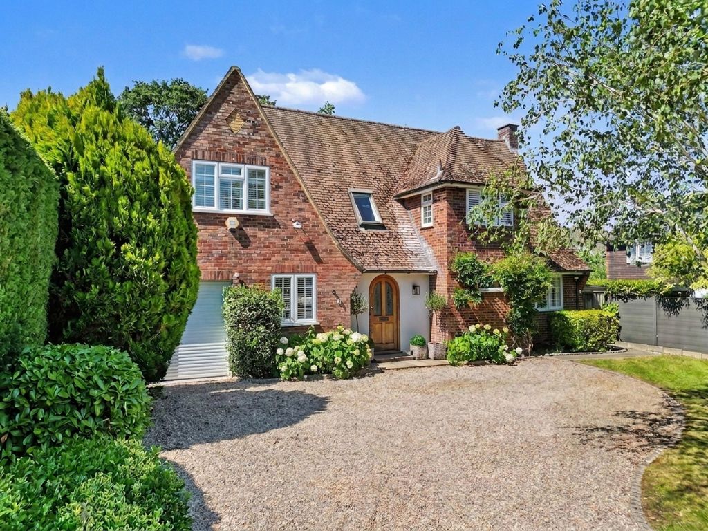 Property photo 1 of 34