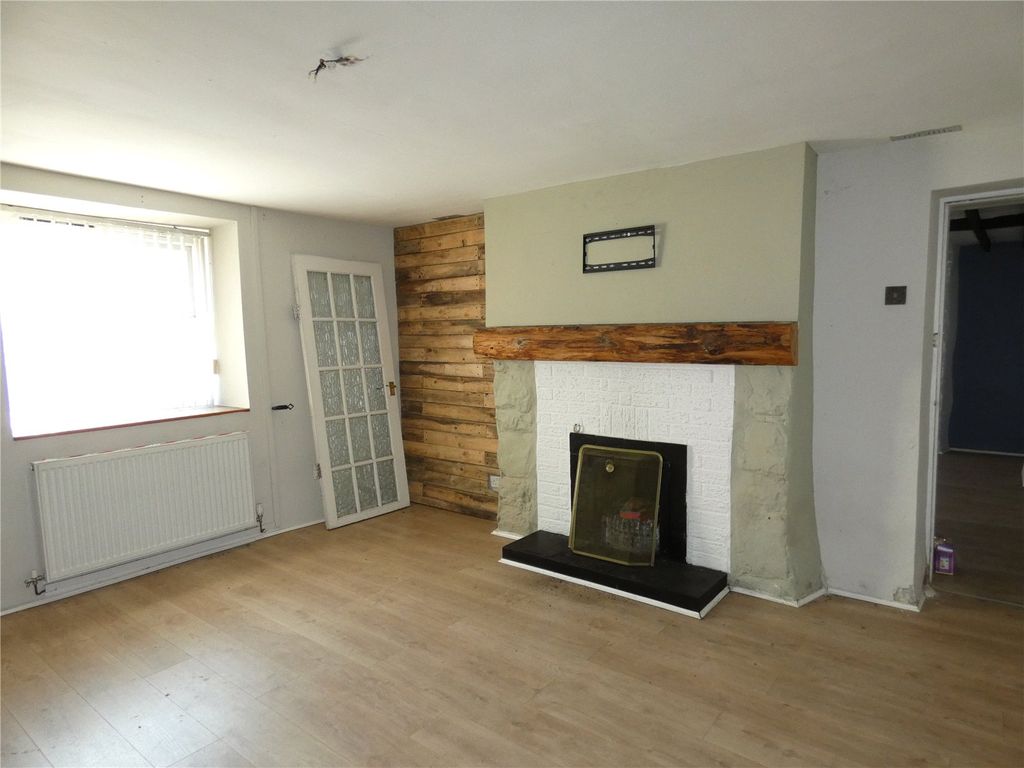 Property photo 3 of 19 Picture No. 17