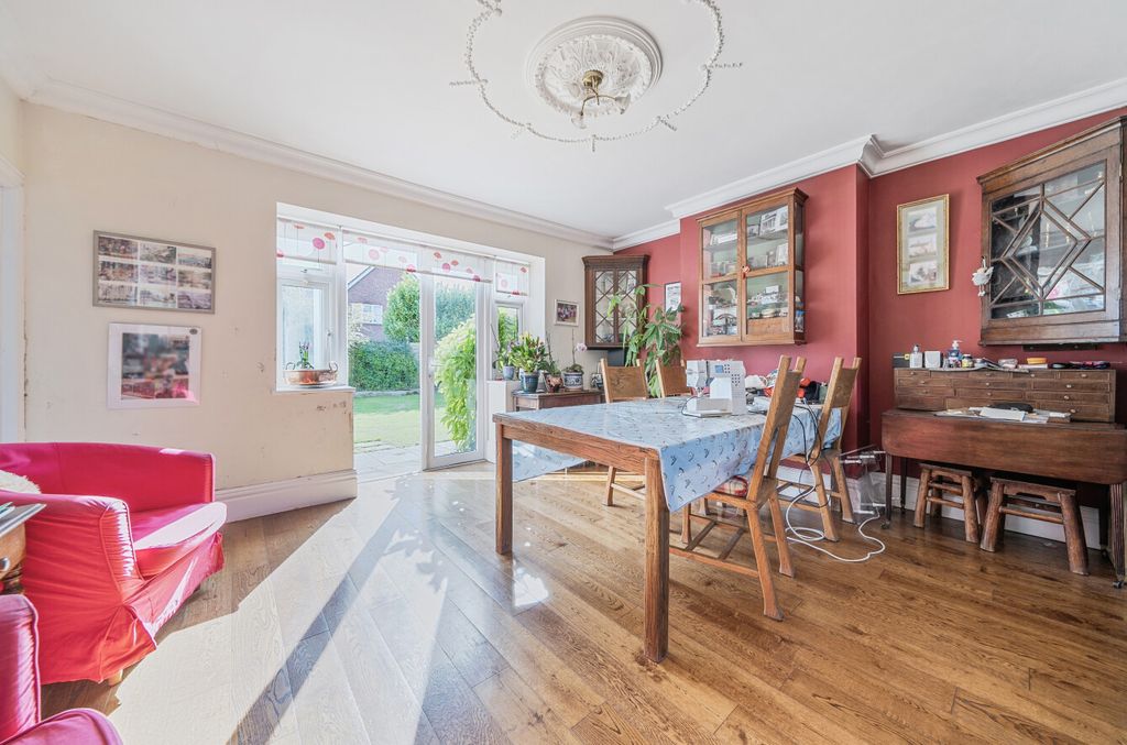 Additional image 9 of 5 bed detached house for saleThe Avenue, Fareham, Hampshire PO14