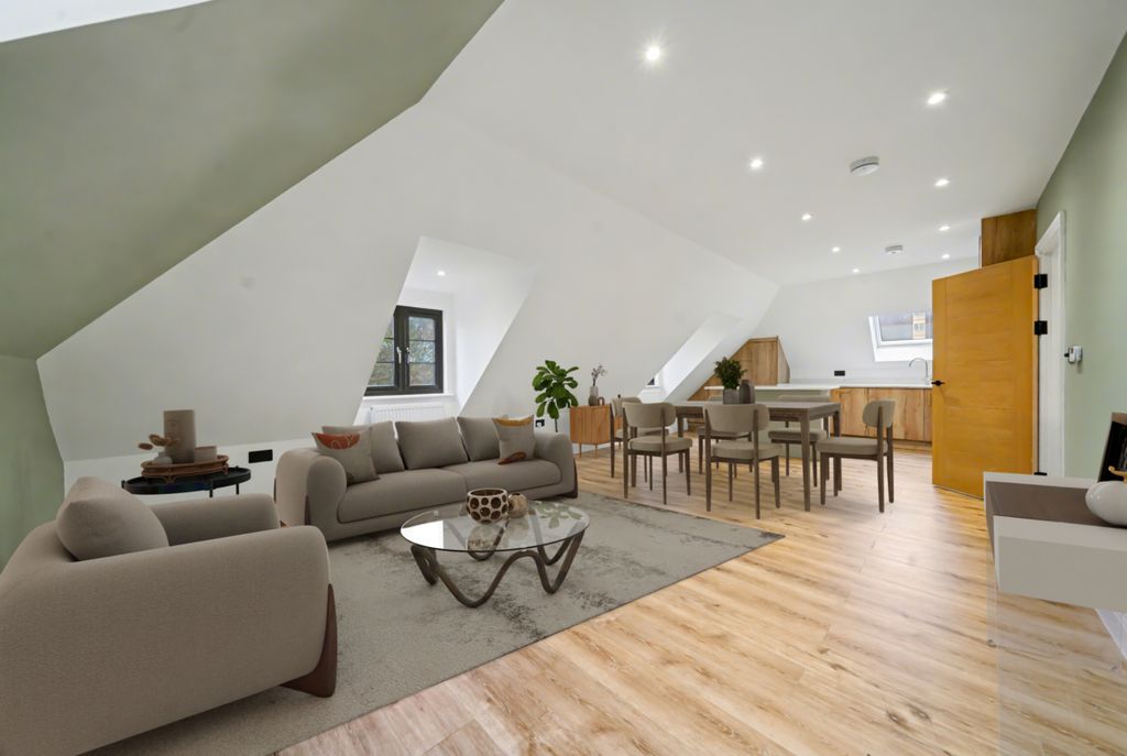 Property photo 2 of 6