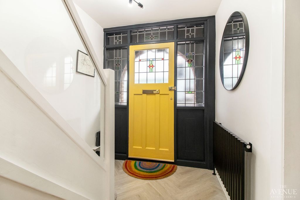 Property photo 3 of 36 4557583